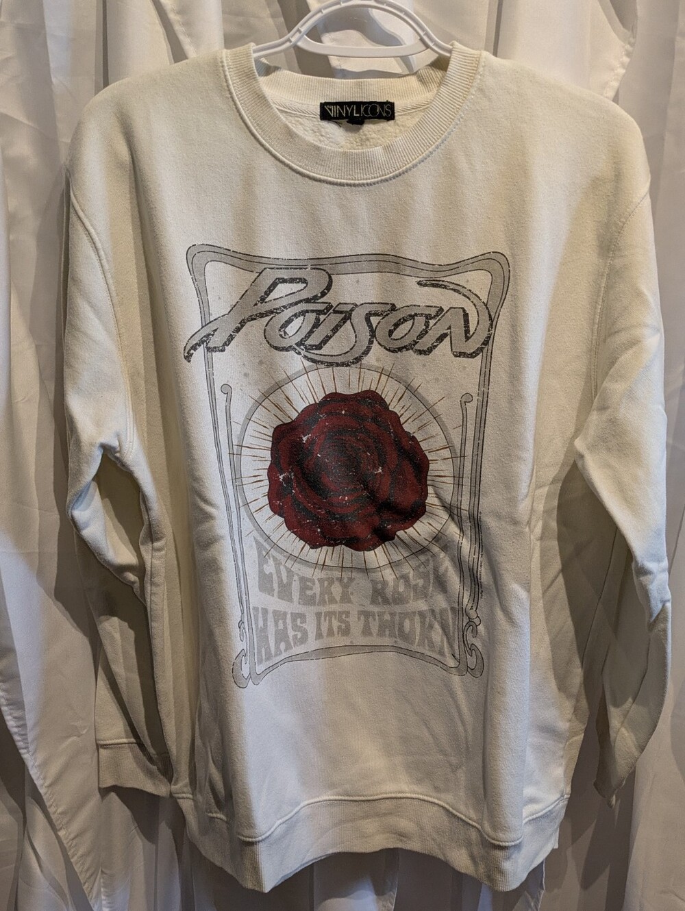 3 Vinyl Icons Poison Every Rose Has Its Thorn Graphic Sweatshirt Cream Size M